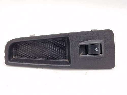 Used Left front window switch Left front window switch FIAT BRAVO II (198_) 1.4 (198AXA1B) (90 hp) 30343151 30343151