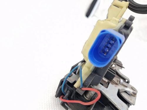 Front left lock SEAT IBIZA III (6L1) 1.4 TDI | BP30350475C98 