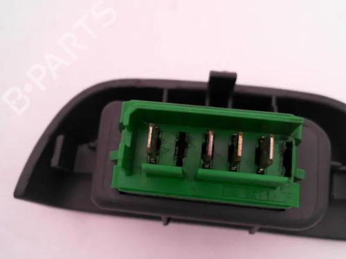 Left front window switch CITROËN C1 (PM_, PN_) 1.0 | BP30340704I27 - Image 2