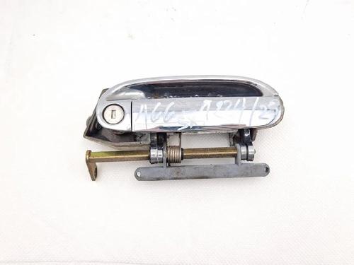 Used Front left exterior door handle Front left exterior door handle ALFA ROMEO 166 (936_) 2.4 JTD (936AXD01, 936AXC00) (163 hp) 30347816 30347816