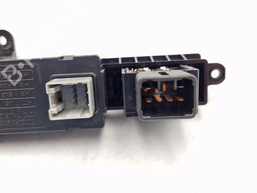 Warning switch KIA SPORTAGE II (JE_, KM_) 2.0 CRDi | BP30345104I22