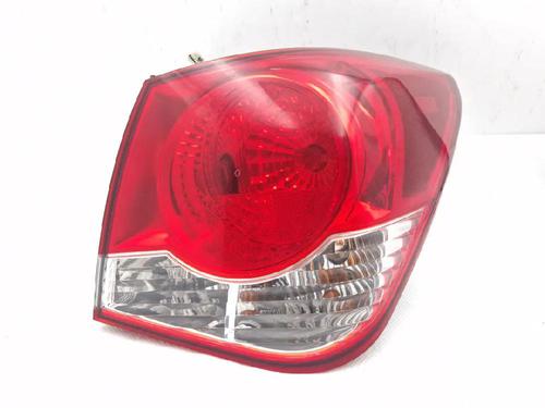 Used Right taillight Right taillight CHEVROLET CRUZE (J300) 1.7 D (131 hp) 39021495 39021495