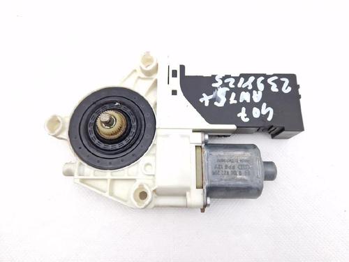 Used Left front window motor Left front window motor PEUGEOT 407 (6D_) 2.0 HDi 135 (6DRHRH, 6DRHRE, 6DRHRG, 6DRHRJ) (136 hp) 31918529 31918529
