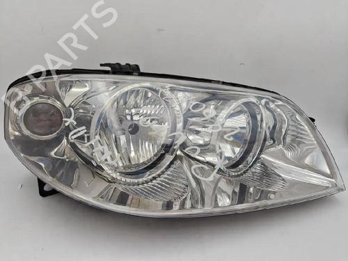 Used Right headlight Right headlight FIAT PUNTO (188_) 1.2 16V 80 (188.233, .235, .253, .255, .333, .353, .639,... (80 hp) 30343141 30343141