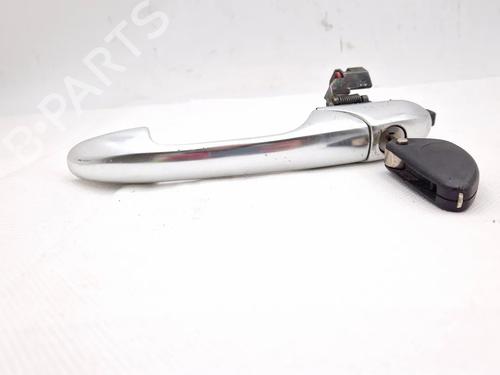 Used Front left exterior door handle ALFA ROMEO 147 (937_) 1.6 16V T.SPARK (937.AXA1A, 937.AXB1A, 937.BXB1A) (120 hp) 30347478