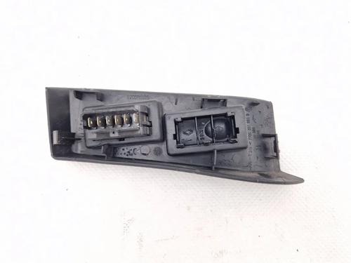 Right front window switch RENAULT MASTER II Van (FD) 2.8 dTI (FD0C, FD0F, FD2B, FD2F, FD3C, FD3F) | BP30349087I26
