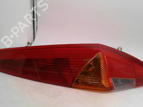 Used Left taillight FIAT PUNTO (188_) 1.2 16V 80 (188.233, .235, .253, .255, .333, .353, .639,... (80 hp) 30340725
