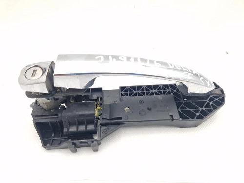 Used Front left exterior door handle Front left exterior door handle 37437830 37437830