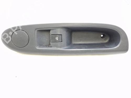 Used Right front window switch RENAULT CLIO II (BB_, CB_) 1.5 dCi (B/CB07) (65 hp) 30341993