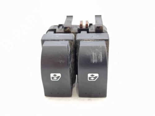 Used Right front window switch Right front window switch RENAULT MEGANE II Estate (KM0/1_) 1.5 dCi (KM16, KM1E) (106 hp) 30341895 30341895