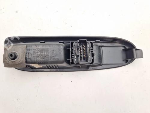 Left front window switch RENAULT CLIO II (BB_, CB_) 1.5 dCi (B/CB07) | BP30348668I27 