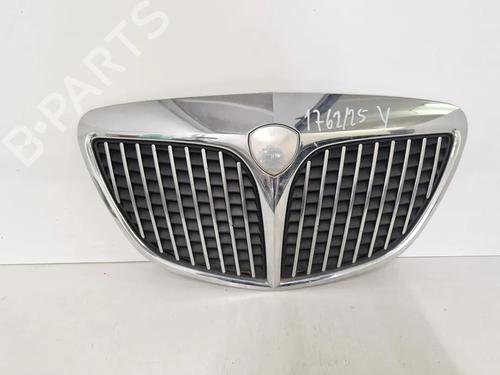 Grill LANCIA YPSILON (843_) 1.2 (843.AXA1A) (60 hp) 30350760