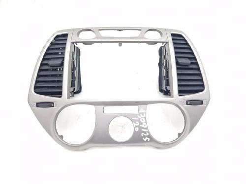 Used Air vent Air vent HYUNDAI i20 I (PB, PBT) 1.4 CRDi (90 hp) 33715595 33715595