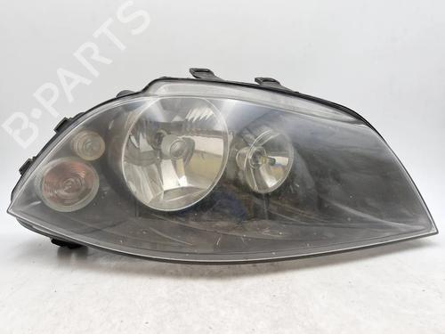 Used Right headlight Right headlight SEAT IBIZA III (6L1) 1.4 TDI (80 hp) 30342943 30342943