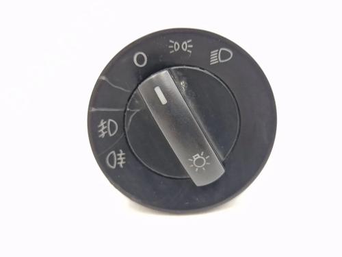 Used Headlight switch VW POLO IV (9N_, 9A_) 1.4 TDI (80 hp) 30342179