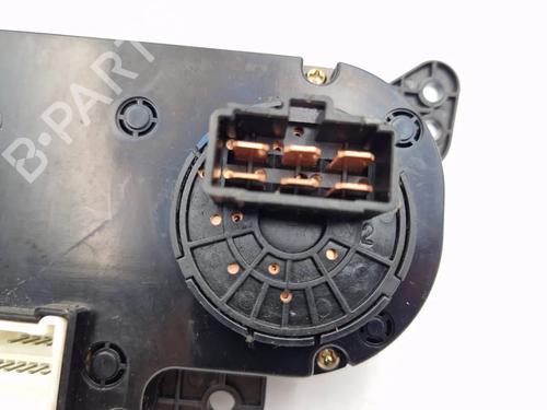 Climate control KIA CERATO I Hatchback (LD) 2.0 CRDi | BP30344778I5 