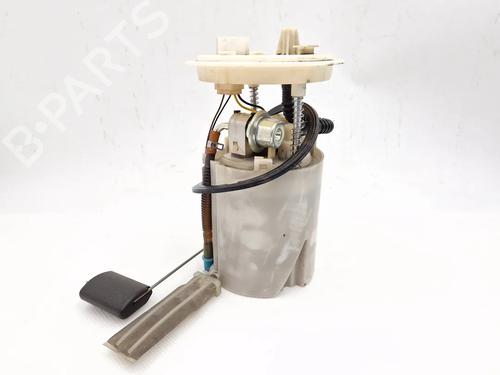 Used Fuel pump Fuel pump HYUNDAI i30 Estate (FD) 1.6 CRDi (116 hp) 30346921 30346921