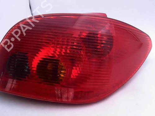 Used Right taillight PEUGEOT 307 (3A/C) 2.0 HDi 90 (90 hp) 30340826