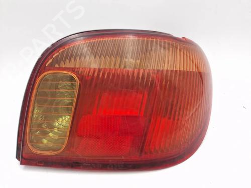 Used Right taillight TOYOTA YARIS (_P1_) 1.4 D-4D (NLP10_, NLP10R) (75 hp) 30341289