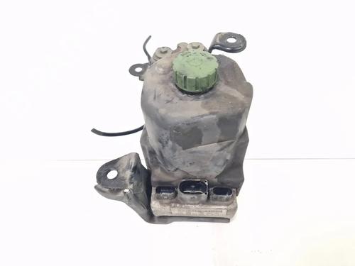 Used Steering pump VW POLO IV (9N_, 9A_) 1.4 TDI (80 hp) 30348056