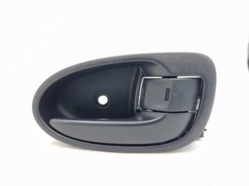 Used Front right interior door handle TOYOTA YARIS (_P9_) 1.3 VVT-i (SCP90_, SCP90R) (87 hp) 30342267