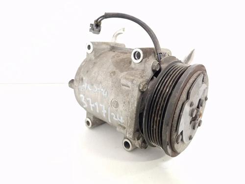 Used AC compressor AC compressor FORD FIESTA VI (CB1, CCN) 1.4 (97 hp) 30346551 30346551