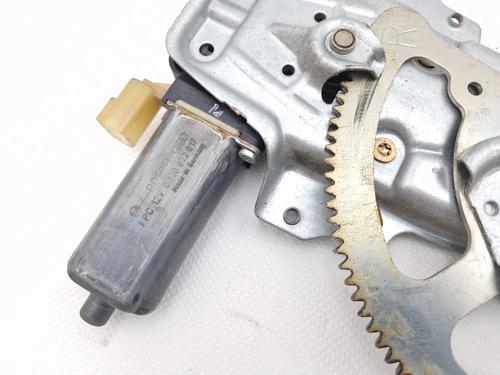 Front right window mechanism TOYOTA YARIS (_P1_) 1.4 D-4D (NLP10_, NLP10R) | BP30350401C23 