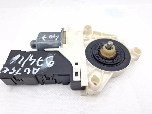Used Left front window motor Left front window motor PEUGEOT 407 SW (6E_, 6D_) 2.0 HDi 135 (136 hp) 33285475 33285475