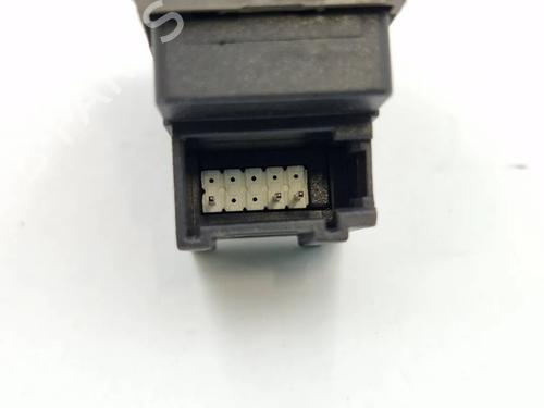 Right rear window switch AUDI A2 (8Z0) 1.2 TDI | BP30344036I28