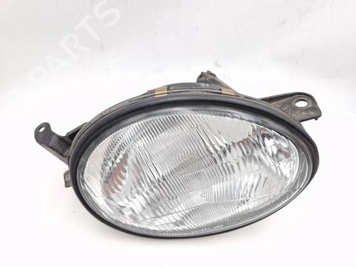 Right headlight TOYOTA COROLLA Compact (_E11_) 2.0 D (CE110_, CE110R) | BP30349176C29