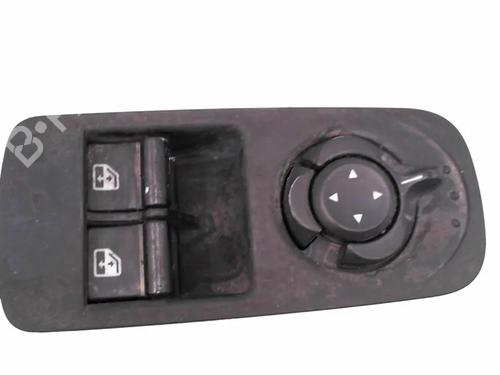 Used Switch ALFA ROMEO MITO (955_) 0.9 TwinAir (955.AXW1B) (86 hp) 30341128