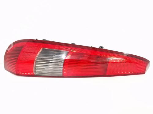 Left taillight FORD FIESTA V (JH_, JD_) 1.25 16V | BP30344366C34