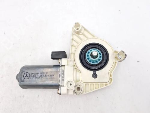 left-front-window-motor-mercedes-benz-a-class-w169-2004-2005-2006-2007-2008-2009-2010-2011-2012-30341413 main image