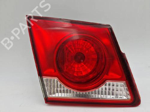 Left tailgate light CHEVROLET CRUZE (J300) 2.0 CDI | BP30341222C79 - Image 3
