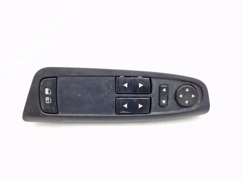 Used Left front window switch FIAT STILO (192_) 1.2 16V (192_XA1B) (80 hp) 30346450