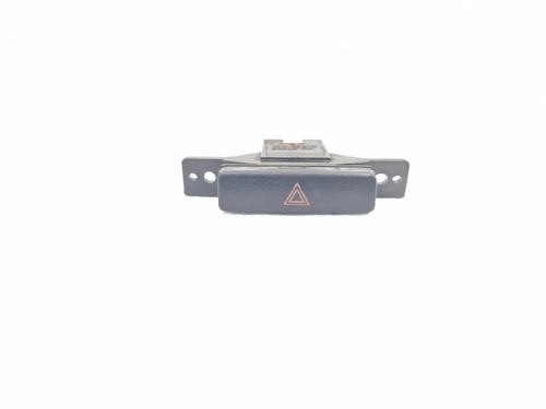 Alarmlicht Schakelaar Alarmlicht Schakelaar SUZUKI GRAND VITARA II (JT, TE, TD) 1.6 All-wheel Drive (JB416) (106 hp) 37069178 37069178