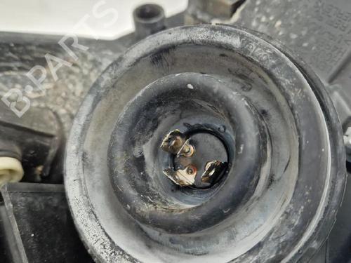 Right headlight TOYOTA YARIS (_P9_) 1.4 D-4D (NLP90_, NLP90R) | BP31082321C29 