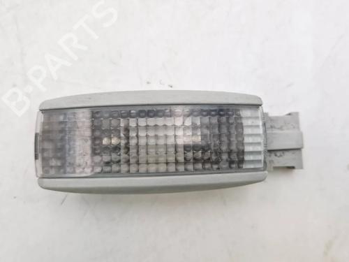 Luz interior VW POLO IV (9N_, 9A_) 1.4 TDI (80 hp) 30342047