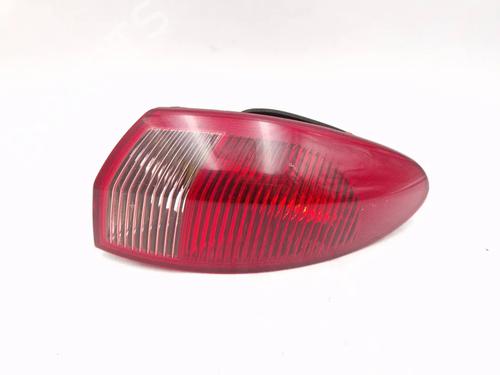Used Right taillight Right taillight ALFA ROMEO 147 (937_) 1.6 16V T.SPARK (937.AXA1A, 937.AXB1A, 937.BXB1A) (120 hp) 30345452 30345452