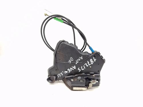 Türschloss rechts vorne für TOYOTA AVENSIS Estate (_T25_) 2.2 D-4D (ADT251_, ADT251R) (150 hp) 30349196