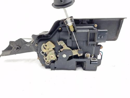Front left lock AUDI A4 B6 (8E2) 2.5 TDI | BP31144655C98 - Image 3