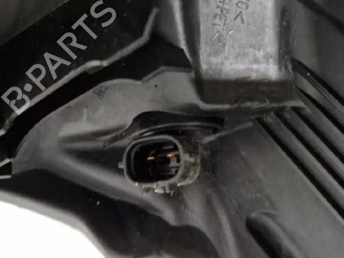 Right headlight MITSUBISHI GRANDIS (NA_W) 2.0 DI-D (NA8W) | BP32111421C29 