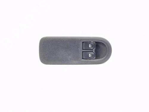 Used Left front window switch RENAULT CLIO III (BR0/1, CR0/1) 2.0 16V (BR0C, BR0K, CR0C, CR0K) (139 hp) 30346302