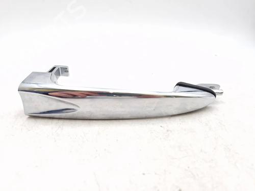 front-left-exterior-door-handle-lancia-ypsilon-843_-2003-2004-2005-2006-2007-2008-2009-2010-2011-30341963 main image