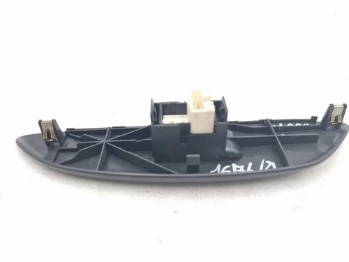 Right front window switch TOYOTA YARIS (_P1_) 1.4 D-4D (NLP10_, NLP10R) | BP30342190I26 