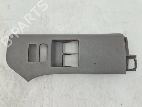 other-toyota-yaris-_p9_-2005-2006-2007-2008-2009-2010-2011-2012-2013-2014-30342311 main image