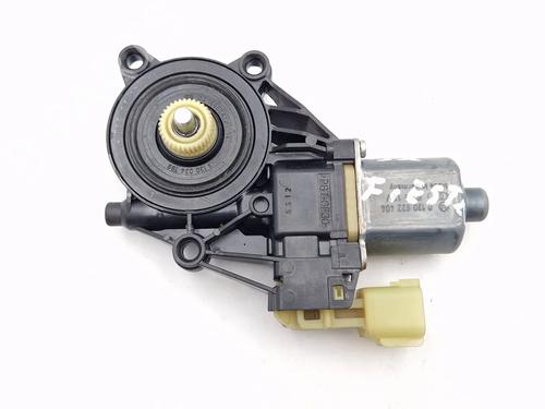 Used Left front window motor FORD FIESTA VI (CB1, CCN) 1.4 (97 hp) 30344982