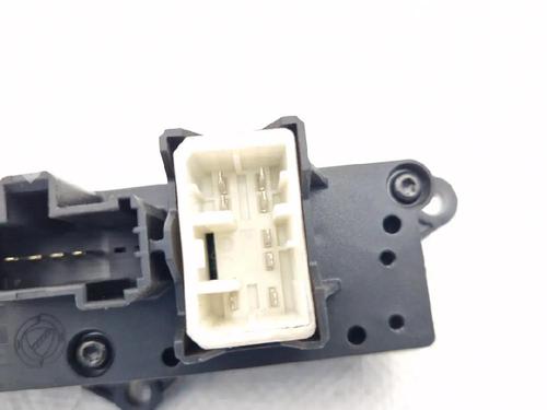 Warning switch ALFA ROMEO BRERA (939_) 2.4 JTDM 20V (939DXD1B, 939DXD12) | BP37193470I22 - Image 7