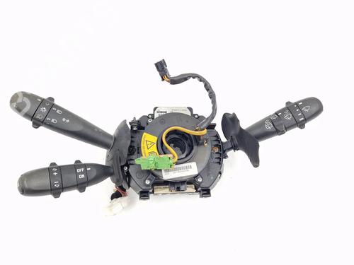 Used Switch ALFA ROMEO 147 (937_) 1.6 16V T.SPARK (937.AXA1A, 937.AXB1A, 937.BXB1A) (120 hp) 30346075