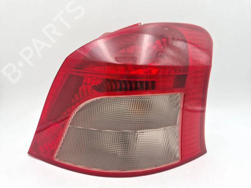 Used Right taillight TOYOTA YARIS (_P9_) 1.3 VVT-i (SCP90_, SCP90R) (87 hp) 30343825